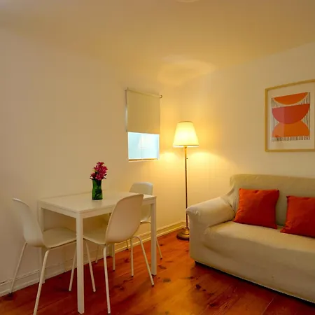 Cruz Cozy 3º Апартаменти *